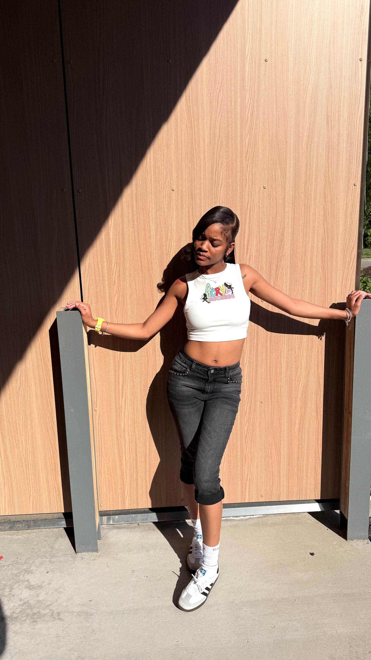 "Acryl Records" Crop-top
